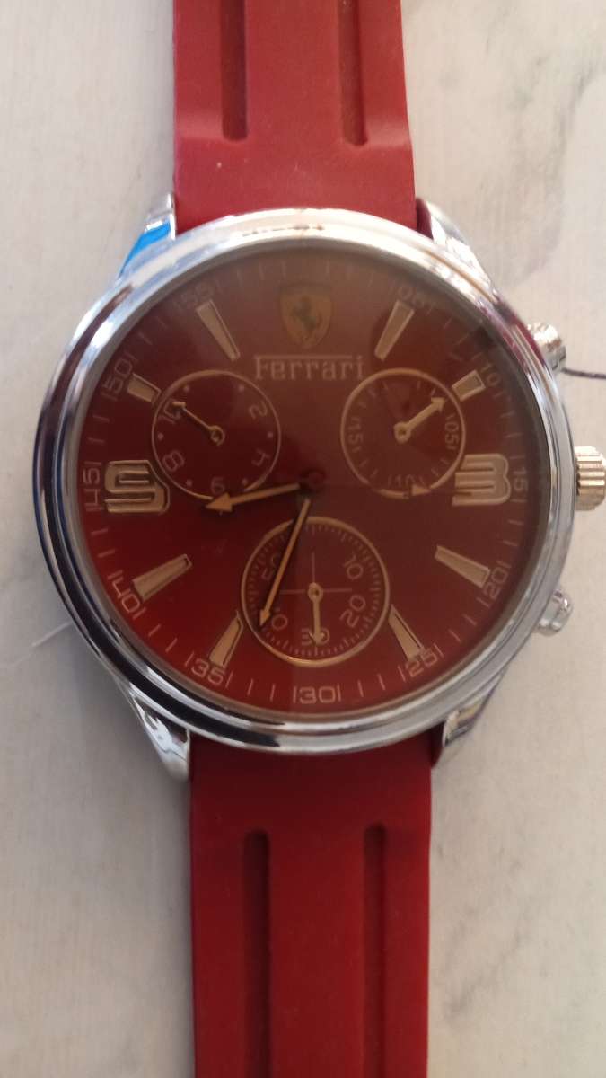 the watch of battery Ferrari