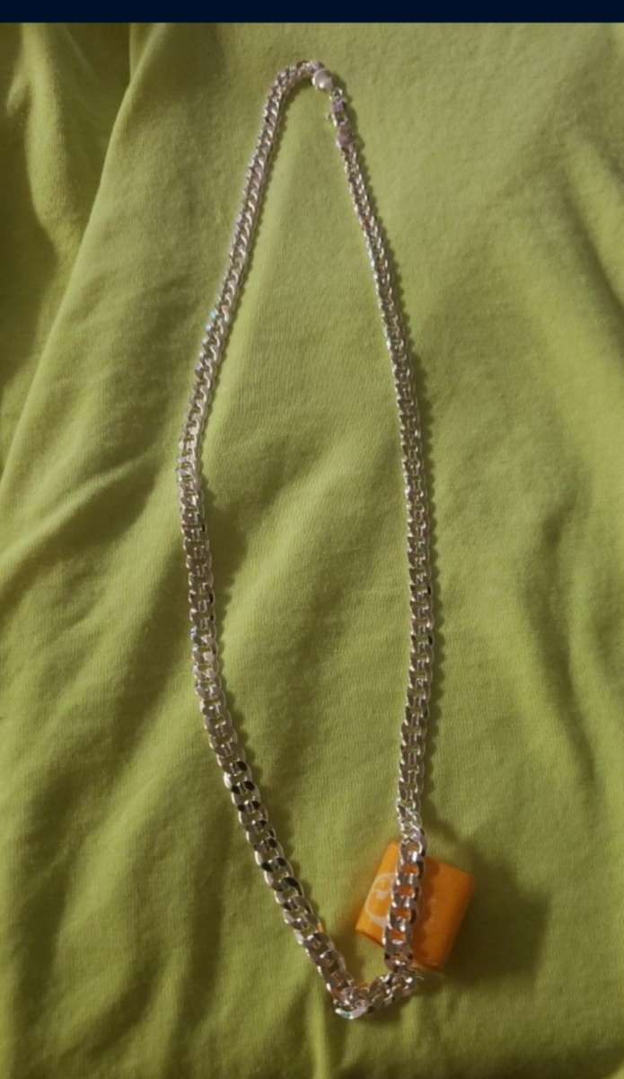 Beautiful silver 925 stamped 6mm 24in Cuban link chain