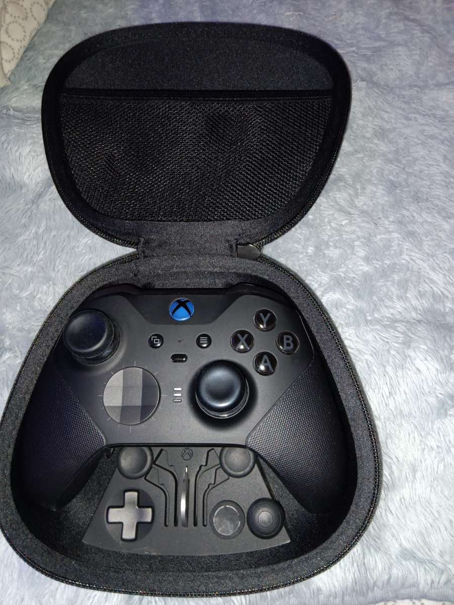 Xbox elite 2 controller