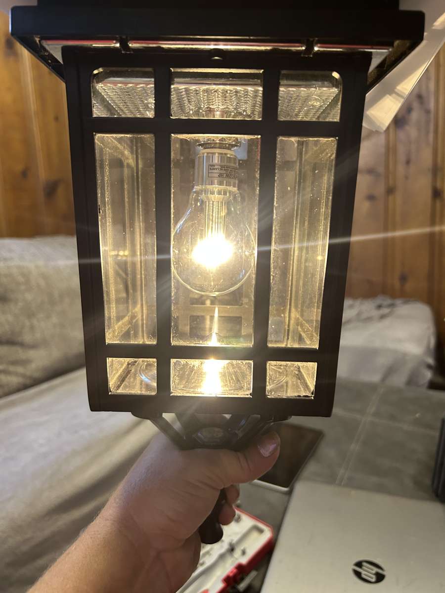 GORGEOUS GAMA SONIC PRAIRIE BULD SOLAR LIGHTS