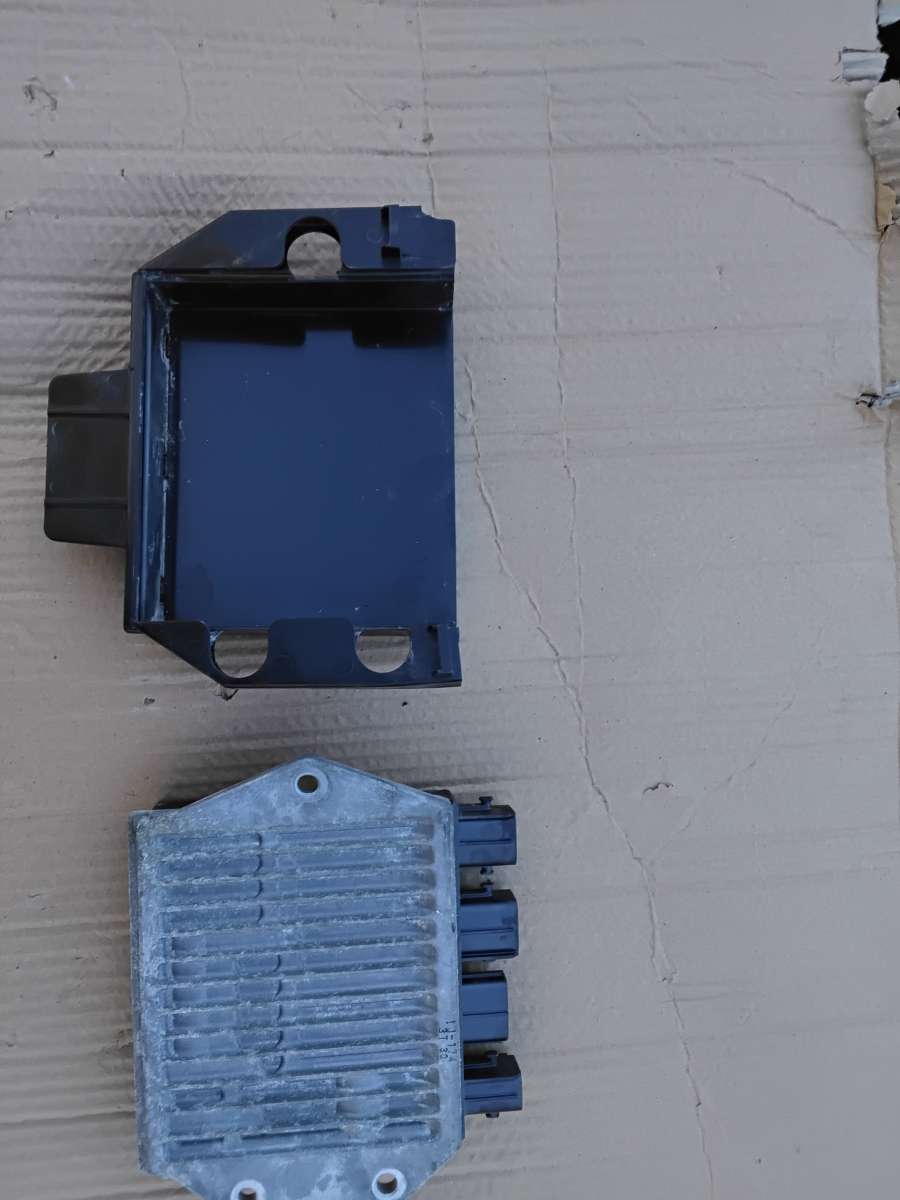 Honda Odyssey Fuel Injector Driver with Cover OEM Factory