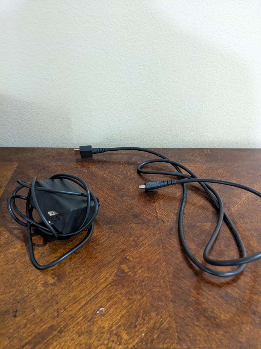 Barely Used Nintendo Switch w accessories Includes Fortnite