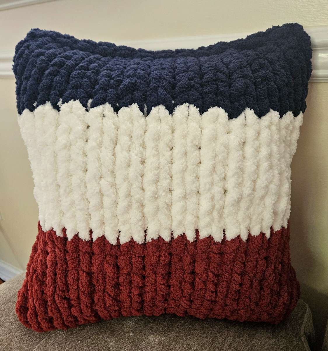 USA Throw Pillow