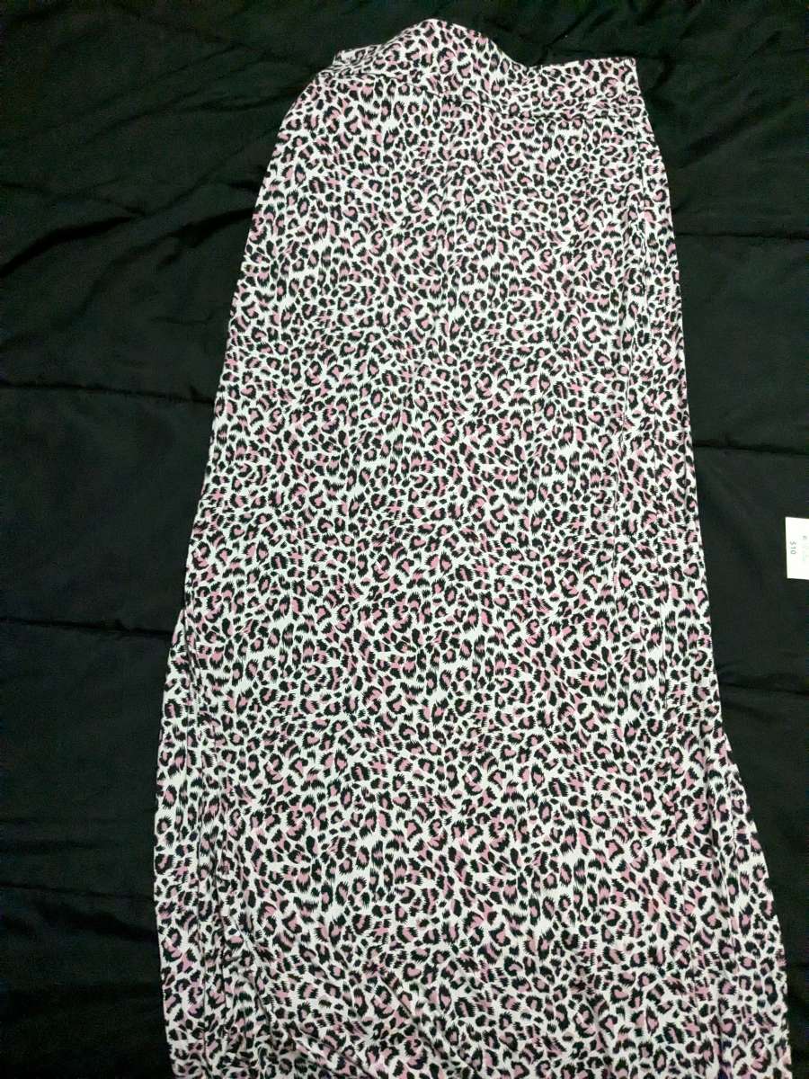 skirt