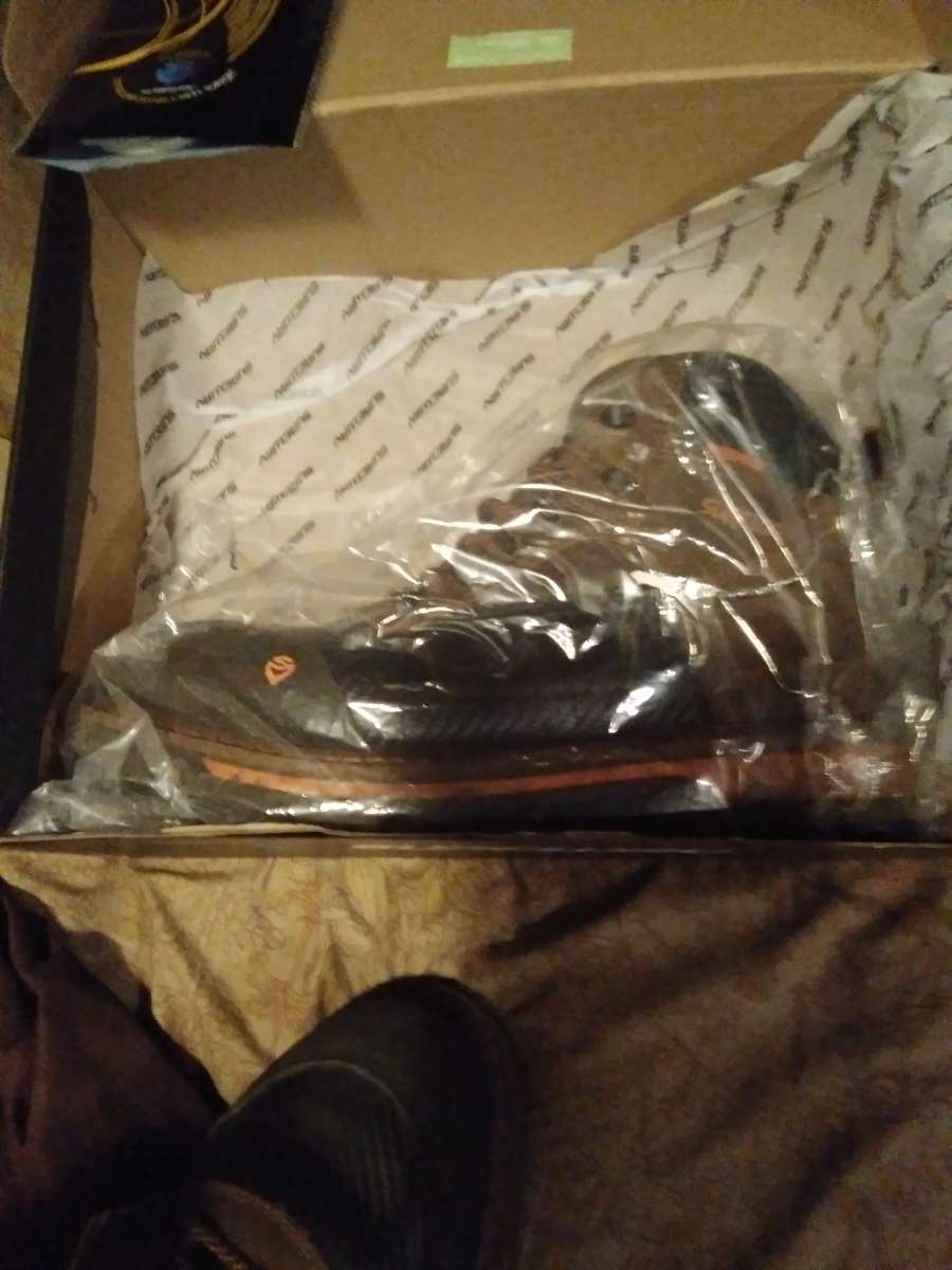 I cannot wear these boots anymore theyre size 13 wide