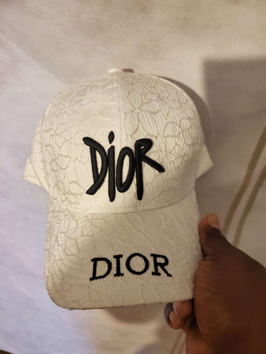 Dior logo baseball cap