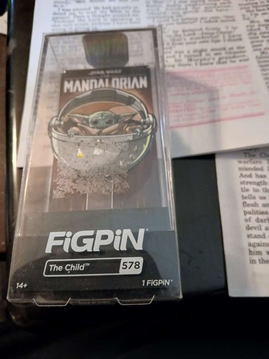 mandalorian figpin