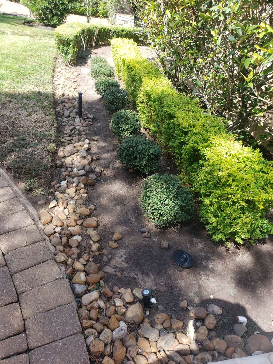 todo tipo de trabajos de yardas perios de piedras ect