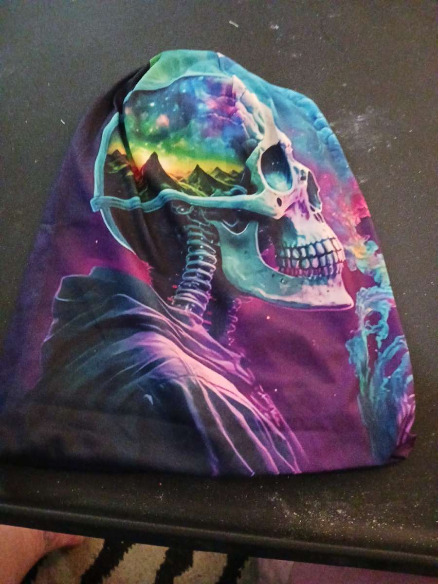 New skull slouchy beanie