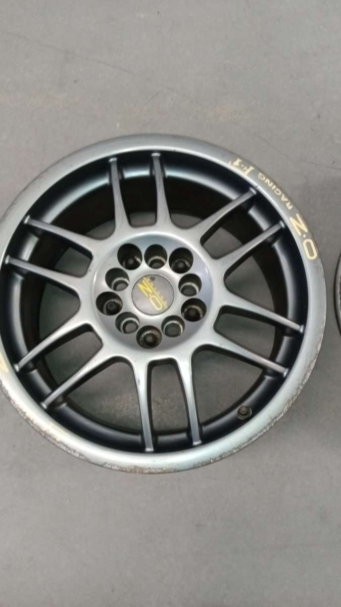 set of 2 rims 17x7