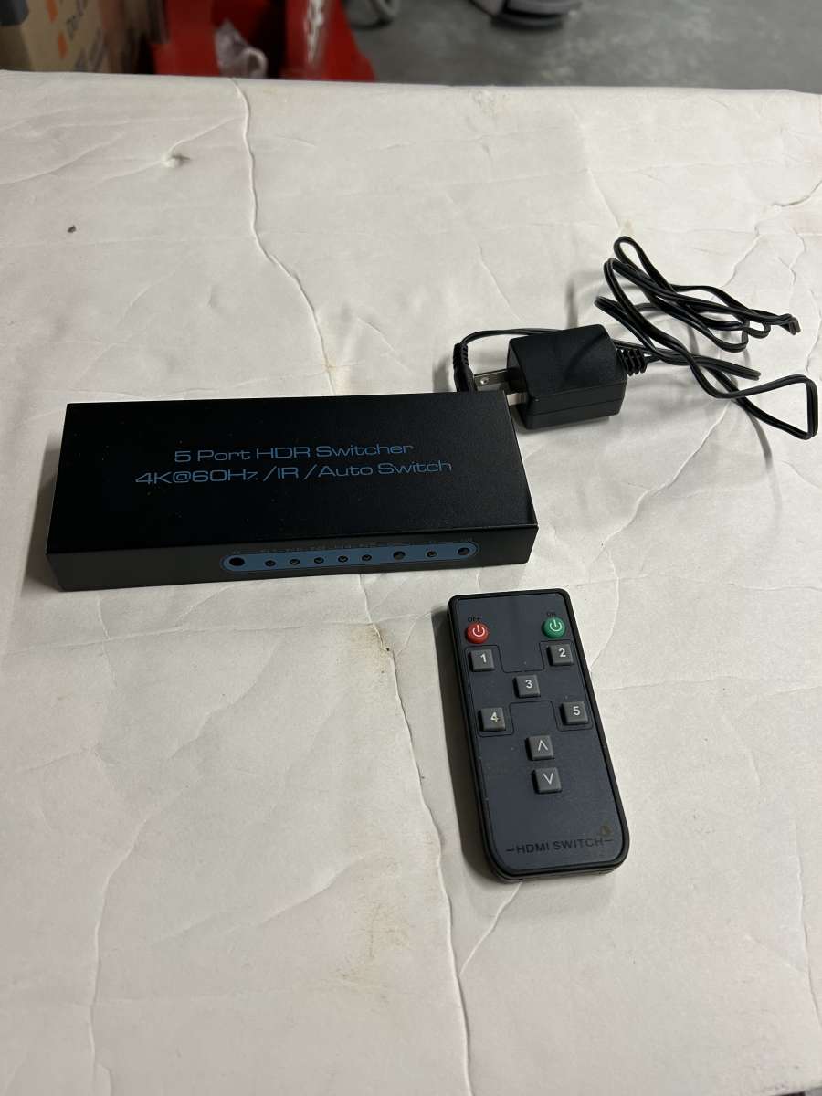 5 Port HDR HDMI Switcher 5 HDMI Inputs Switch to 1 HDMI Outp