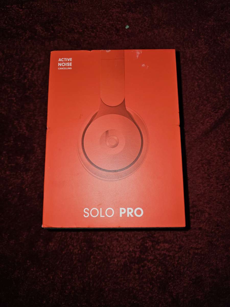 Beats Solo Pro