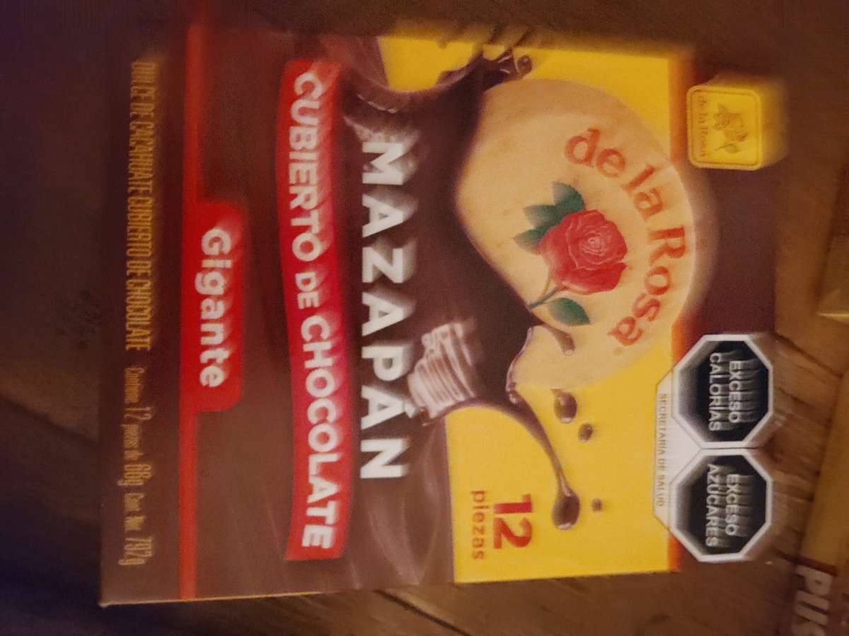 MAZAPAN GIGANTE DE CHOCLATE CADA  UNO CUESTA