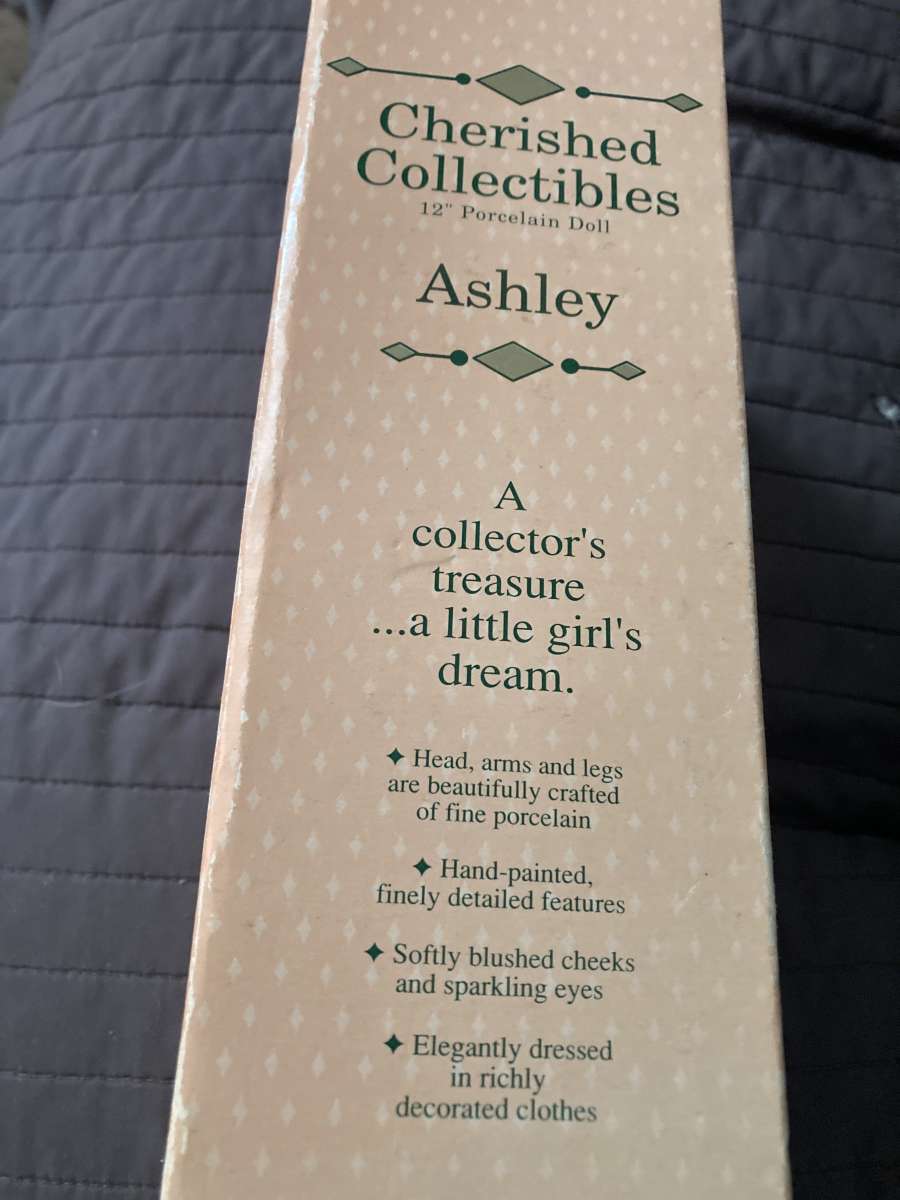 Cherishable collections Ashley porcelain doll Cherishable