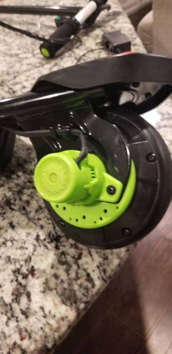 razor core E90 Electric Scooter