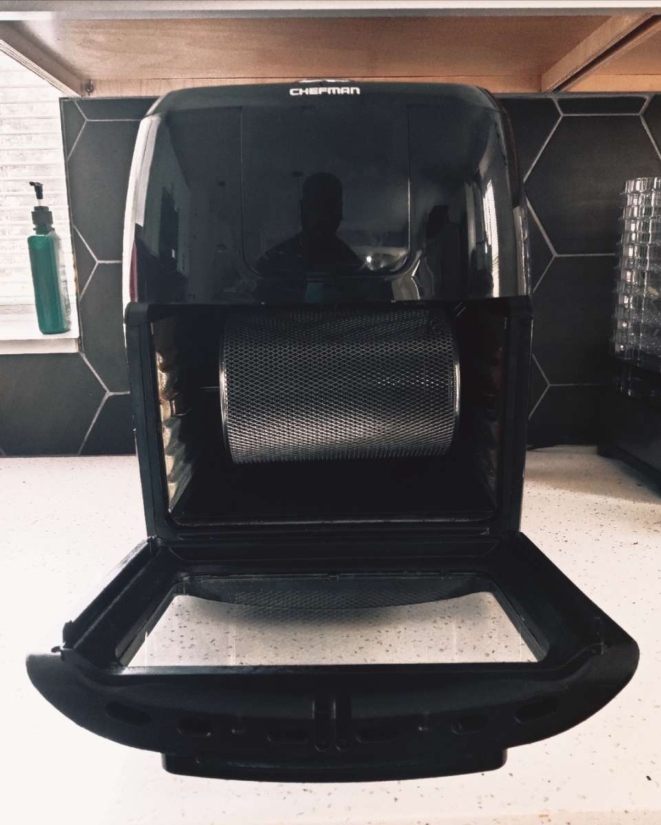 Chefman digital air fryer  rotisserie oven