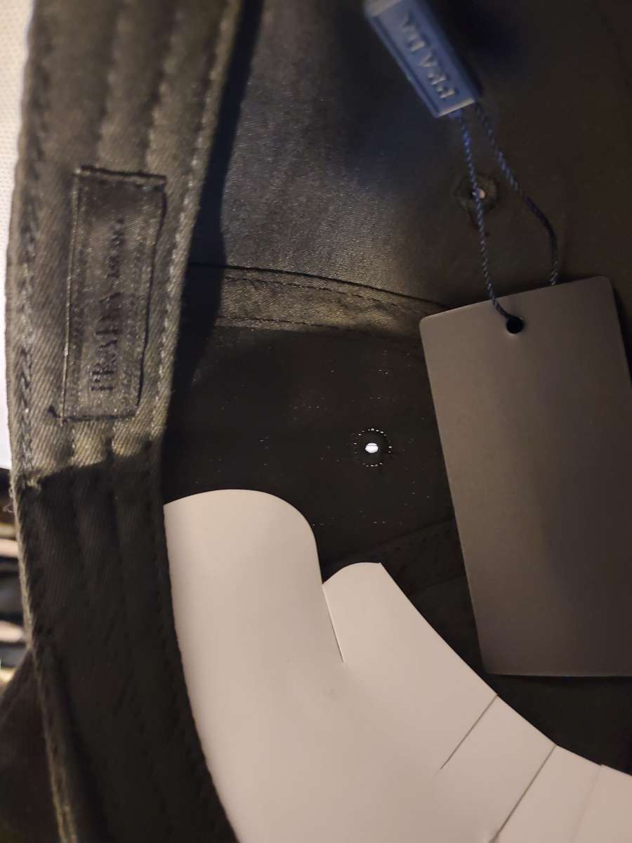 Prada logo and signature cap