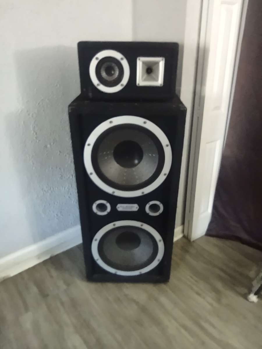 pro studio speakers
