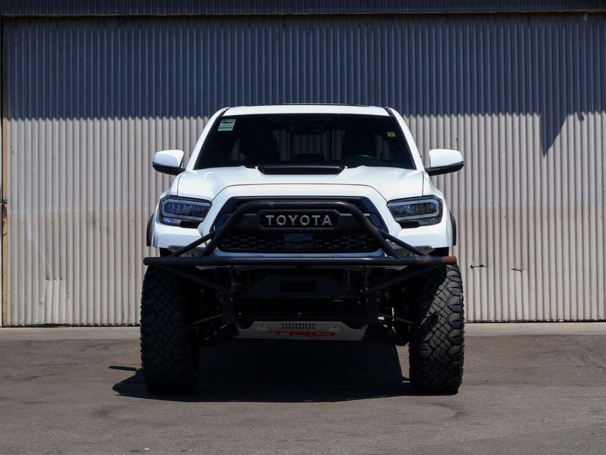PICKUP TRUCK  UNDER MASSIVE HALLOWEEN DISCOUNTS