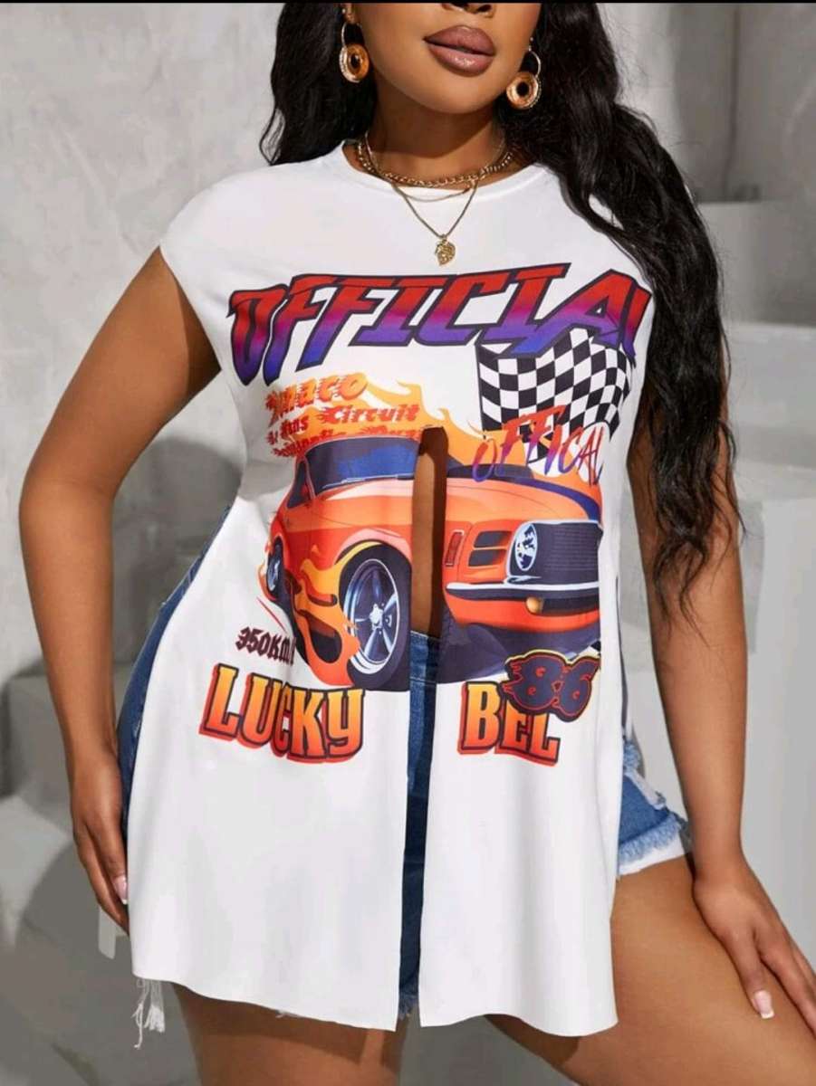 Plus size 4X Graphic race car high split hem tank top