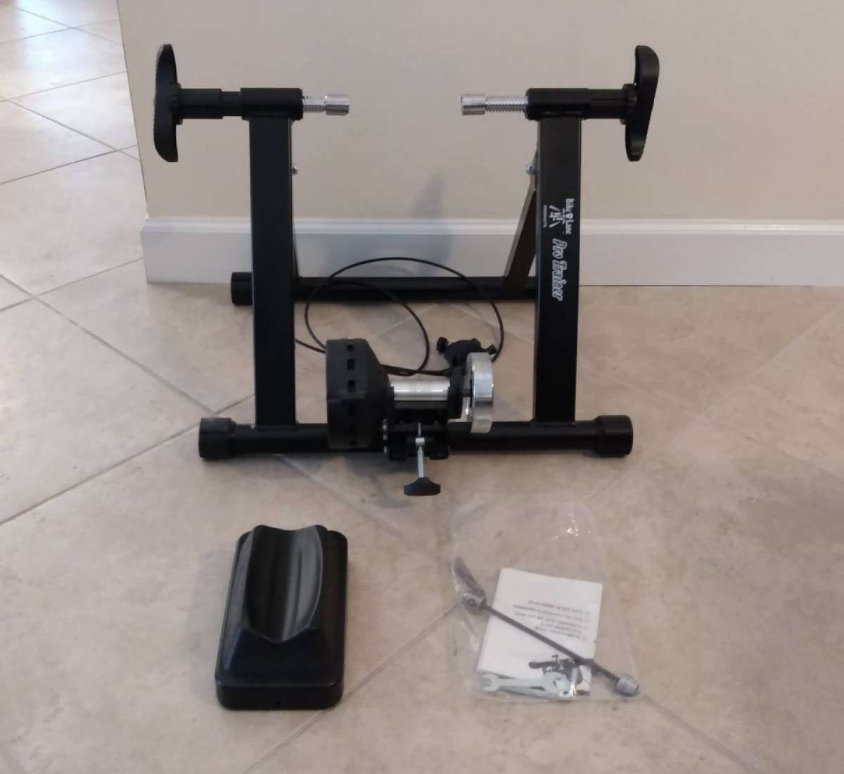 BIKE LANE PRO TRAINER