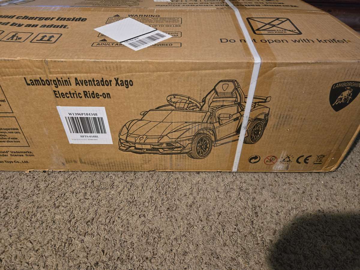 Lamborghini Aventador Ride on toy