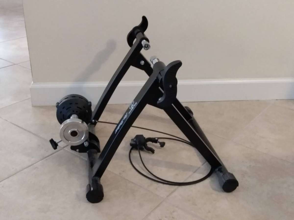 BIKE LANE PRO TRAINER