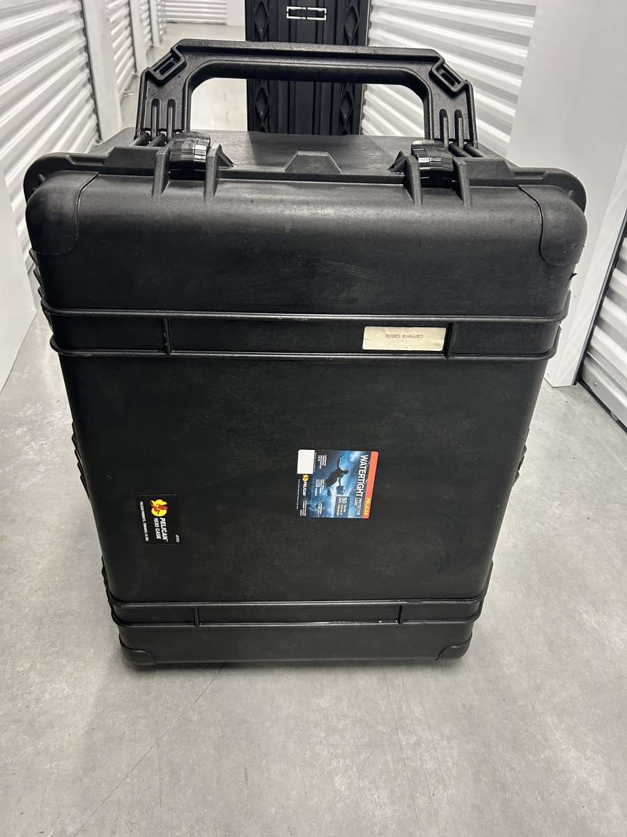Pelican PROTECTOR 1630 LARGE Transport Case NO FORMBlack WAT