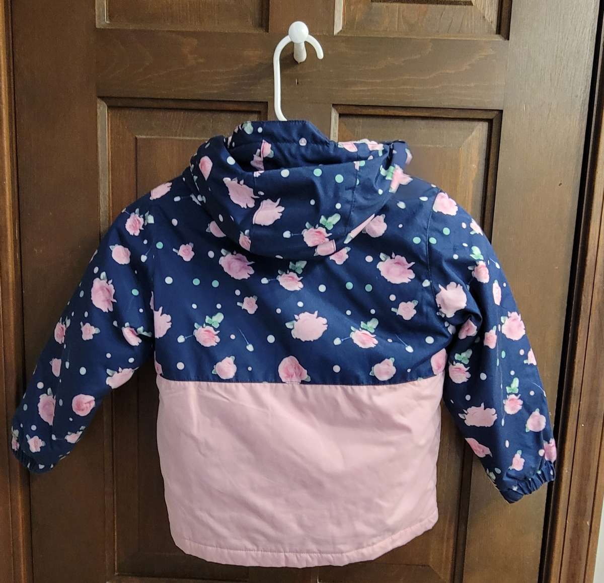 4T winter coat 2in1 with windbreaker attached