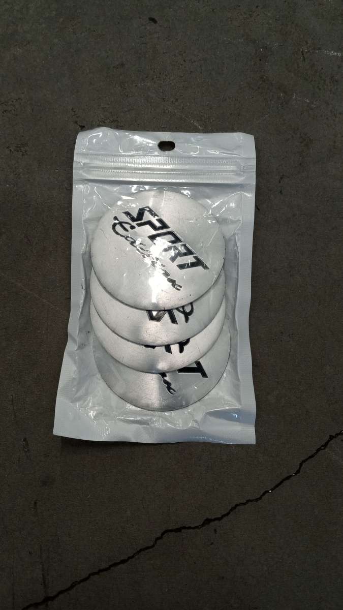 the new set of the 4 caps center sport