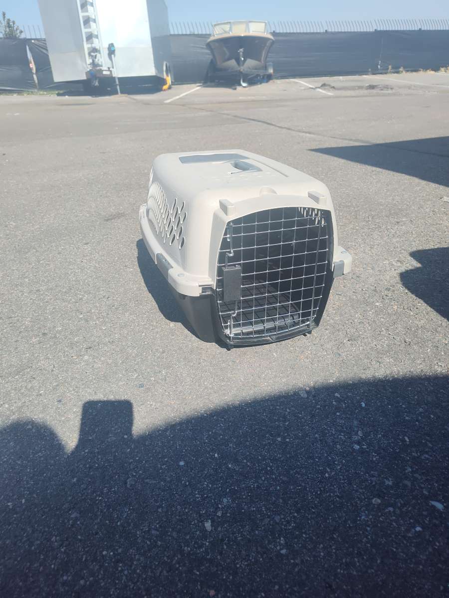 cat crate