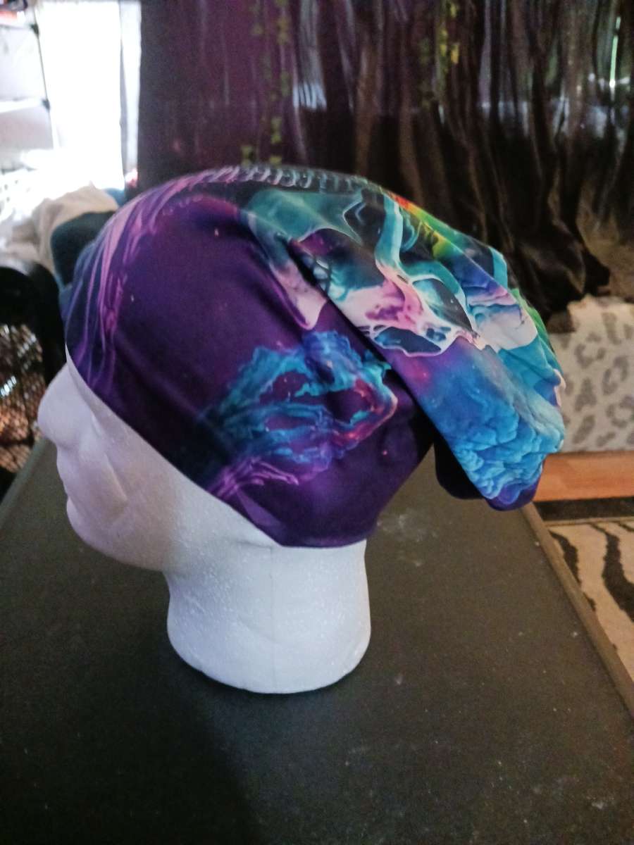 New skull slouchy beanie