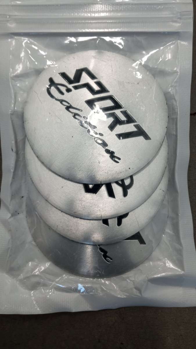 the new set of the 4 caps center sport