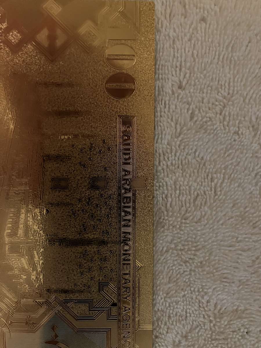 Unique Sadi Arabia Gold Bank Note