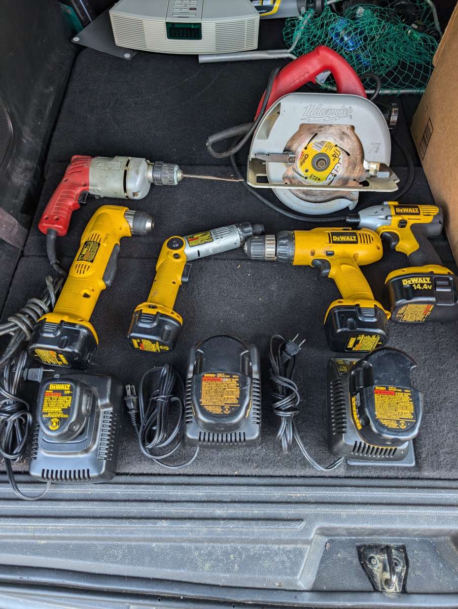 DEWALT MILWAUKEE COMBO