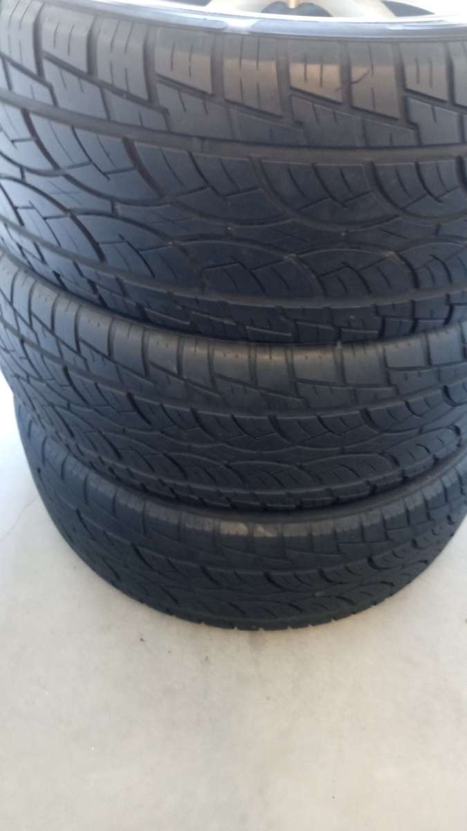 set of 4 tires and wheels R22