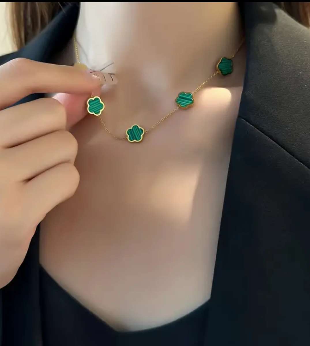 Elegant 2 Piece Pendant