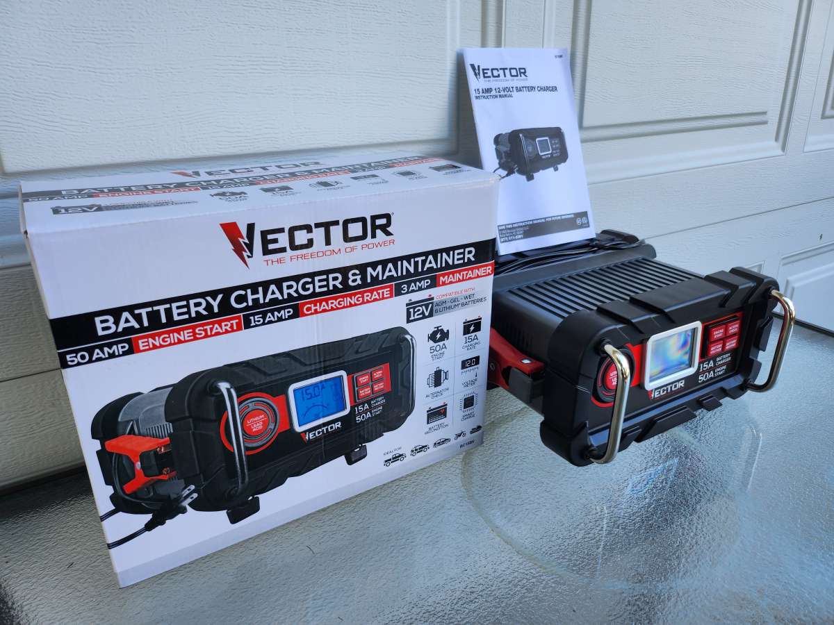 Vector Battery Charger and Maintainer