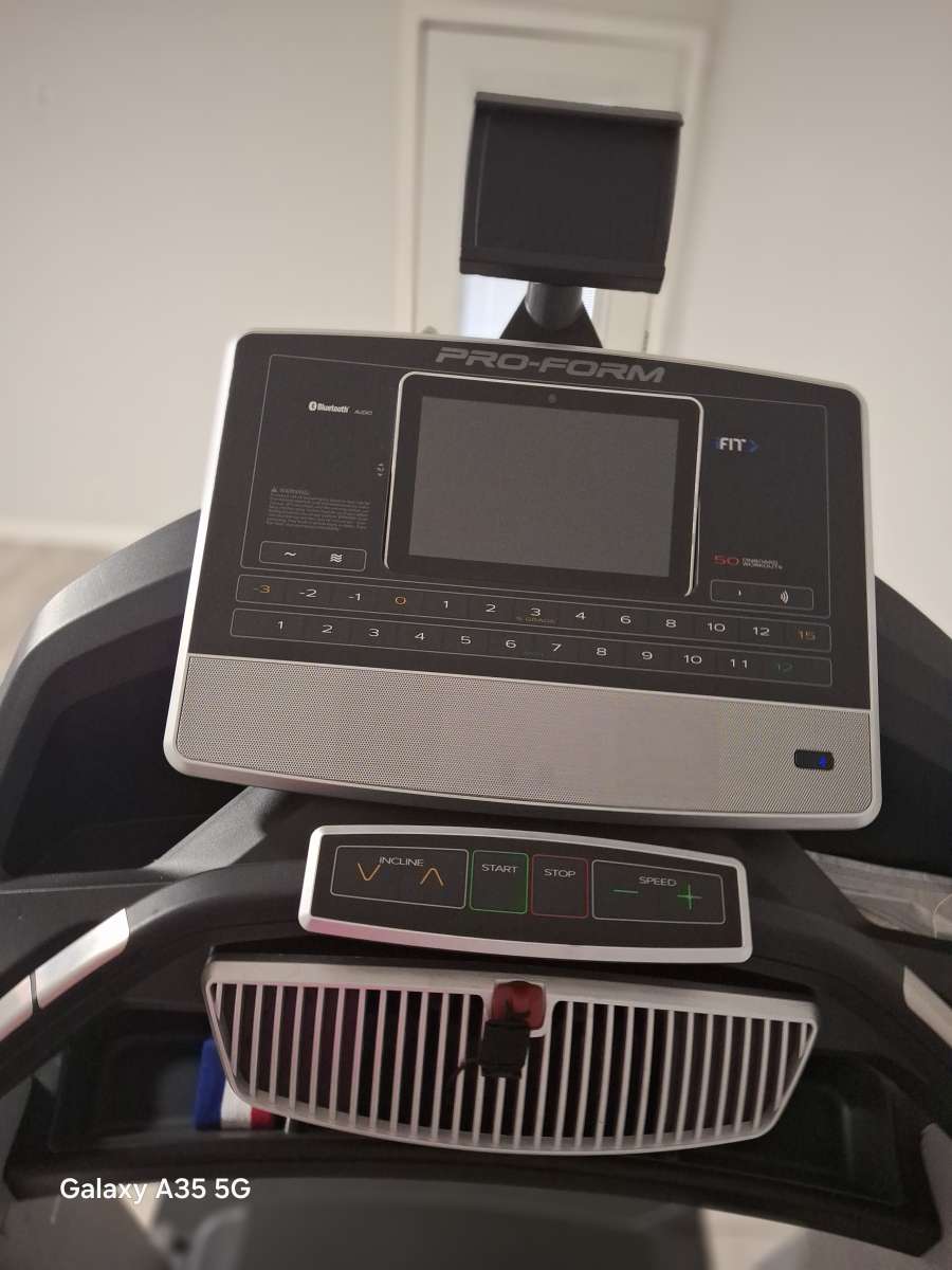 Pro treadmill