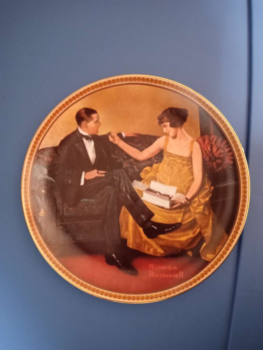 4 Norman Rockwell decorative plates