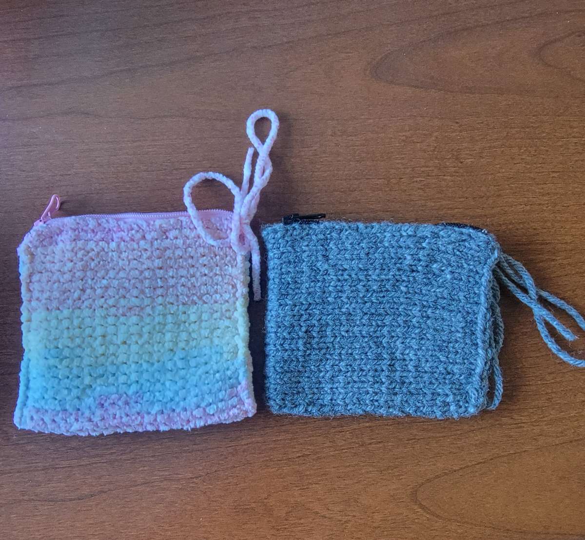 soft knitted wallet pouches