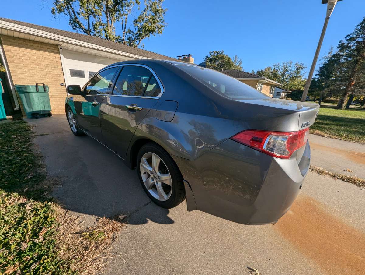 2010 Acura TXS with 199k miles