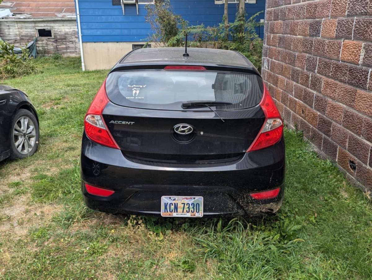 2014 Hyundai Accent hatchback