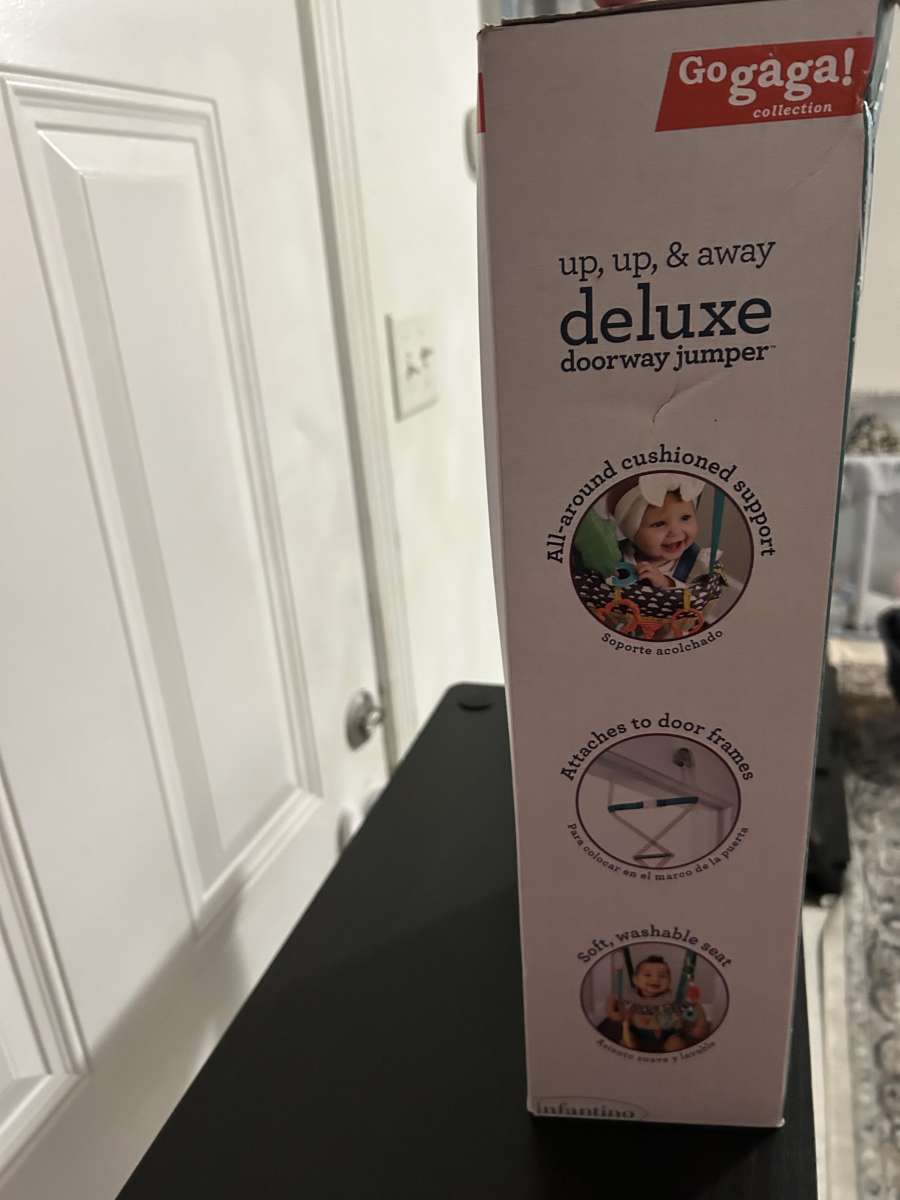 Inflantino Door Jumper