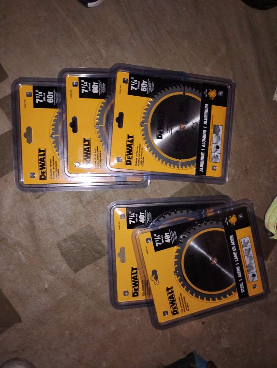 DeWalt skill saw blades