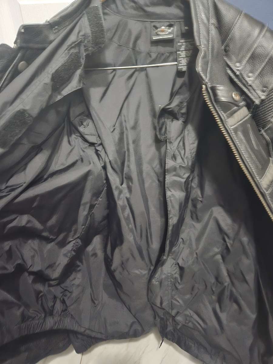 mens HarleyDavidson leather jacket