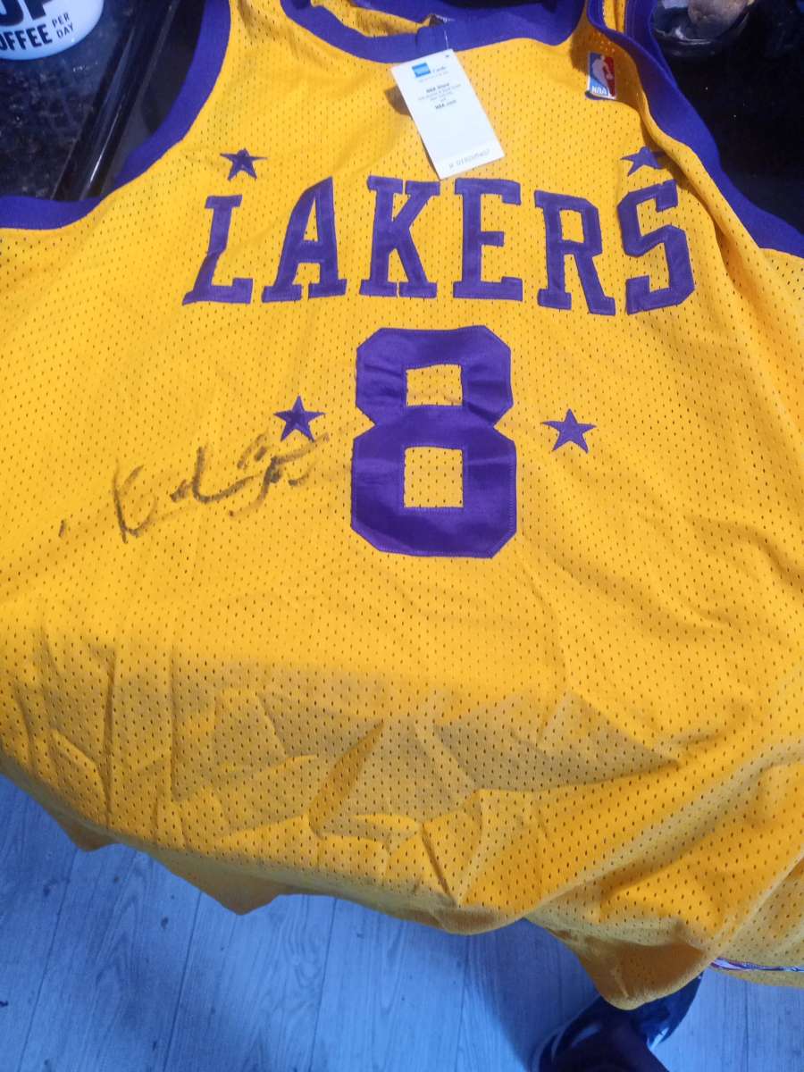 signed Kobe jersey