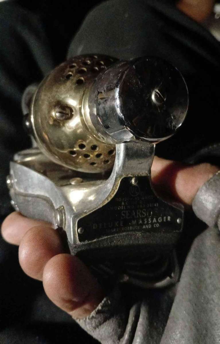 Sears Deluxe Electric Massager Clean Model 66328140 Working