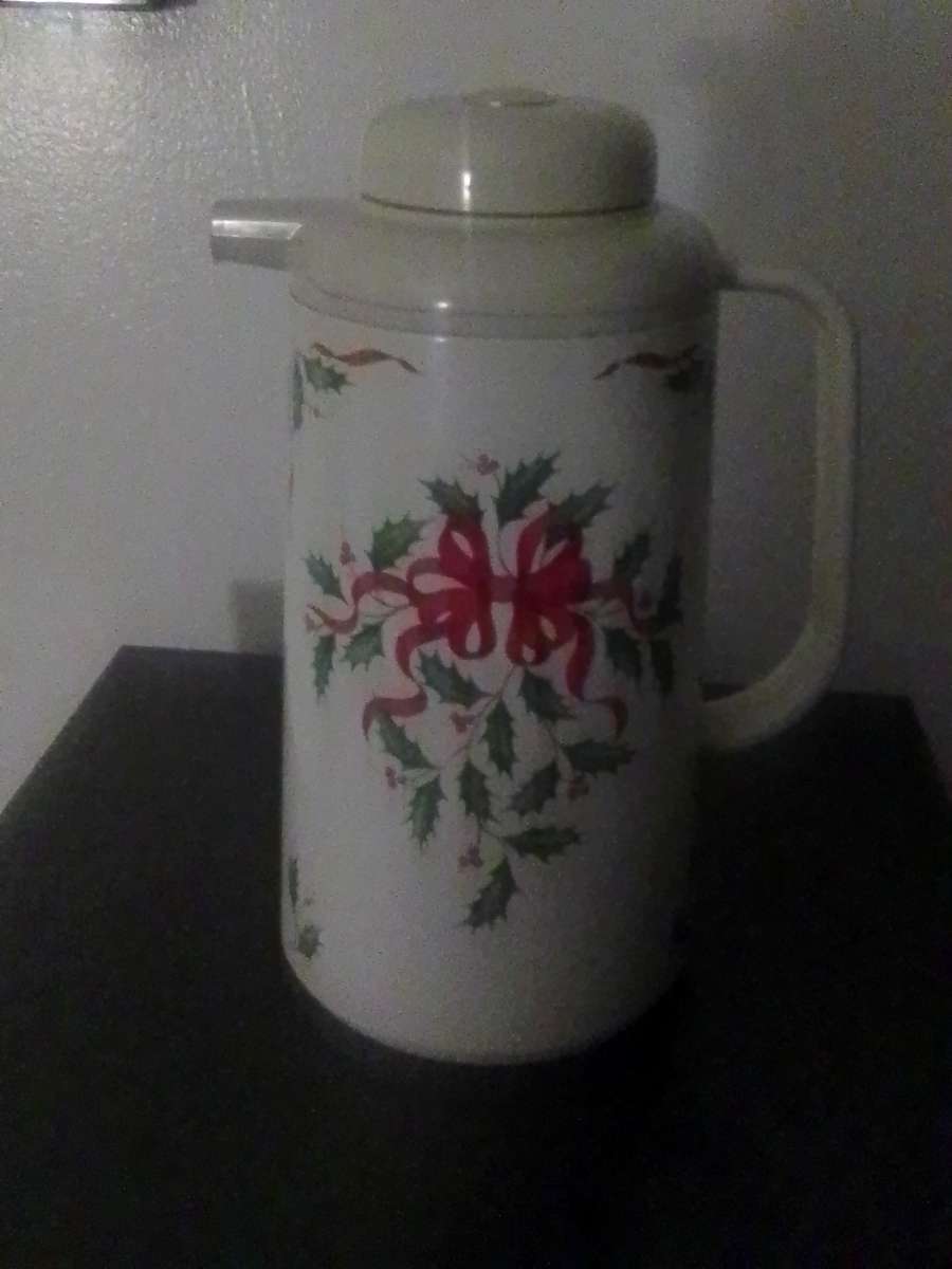 mistletoe Christmas Thermos with bow
