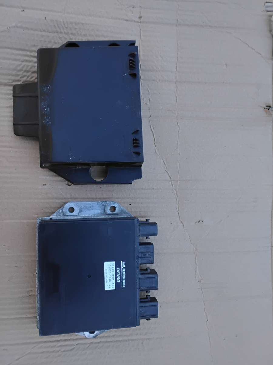 Honda Odyssey Fuel Injector Driver with Cover OEM Factory